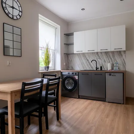 Apartman Sea - Family & Friends