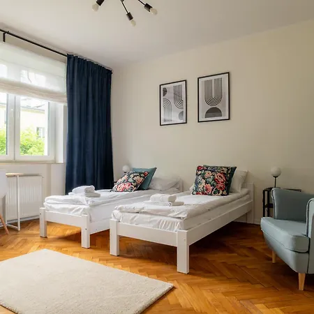 Apartman Sea - Family & Friends